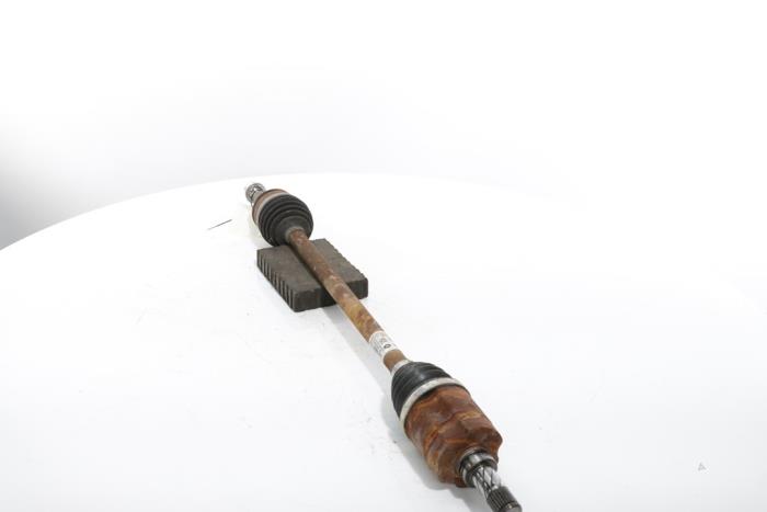 Drivaxel, höger fram från en Renault Scenic E-Tech Electric (RCB) EV60 2024