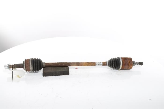 Drivaxel, höger fram från en Renault Scenic E-Tech Electric (RCB) EV60 2024