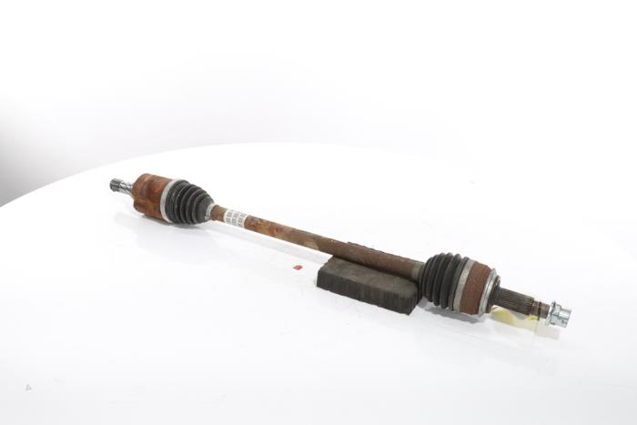 Drivaxel, höger fram från en Renault Scenic E-Tech Electric (RCB) EV60 2024