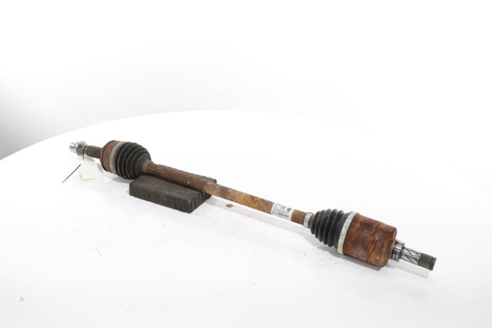 Drivaxel, höger fram från en Renault Scenic E-Tech Electric (RCB) EV60 2024