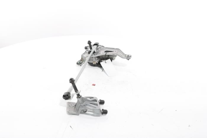 Wiper motor + mechanism from a Peugeot 3008 III e-3008 210 73 kWh 2024