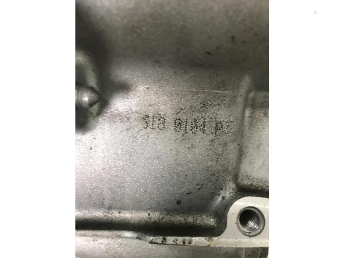 Gearbox from a Peugeot 3008 III e-3008 210 73 kWh 2024