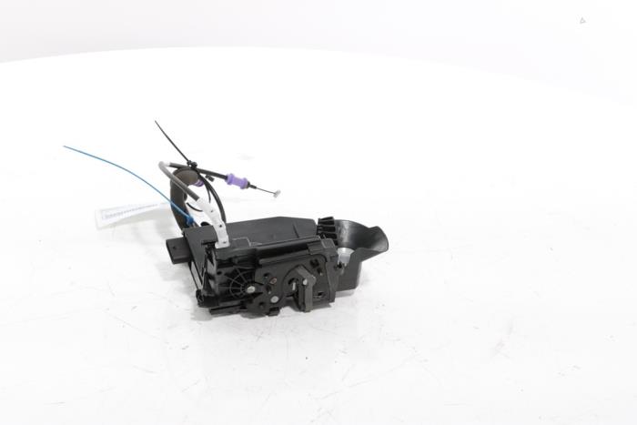 Door lock mechanism 4-door, front left from a Peugeot 3008 III e-3008 210 73 kWh 2024
