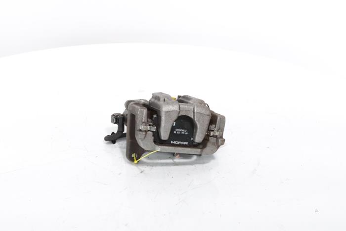 Rear brake calliper, left from a Peugeot 3008 III e-3008 210 73 kWh 2024