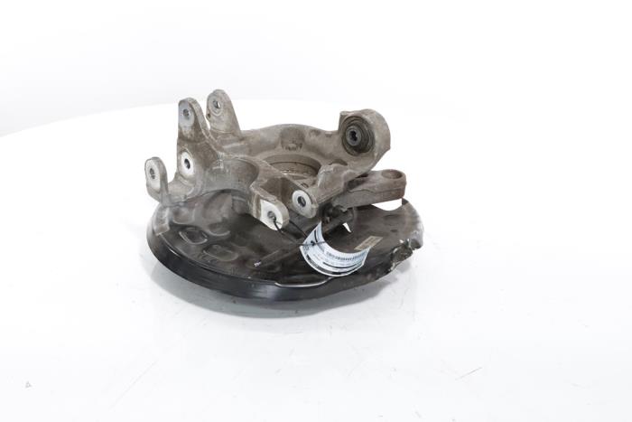Knuckle, rear right from a Peugeot 3008 III e-3008 210 73 kWh 2024