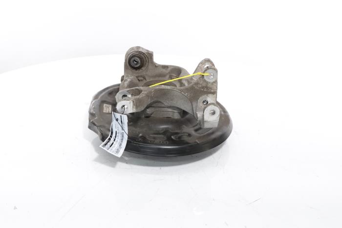 Knuckle, rear left from a Peugeot 3008 III e-3008 210 73 kWh 2024