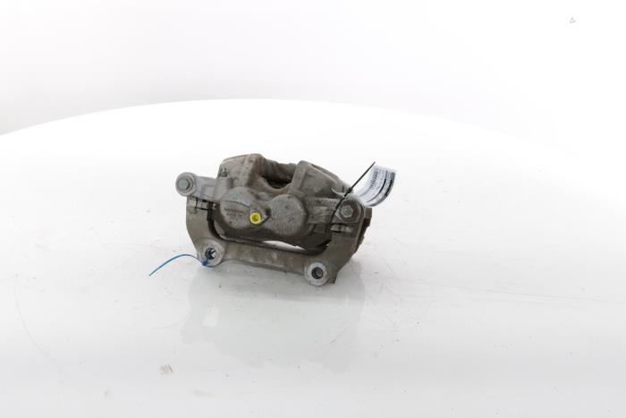 Front brake calliper, left from a Peugeot 3008 III e-3008 210 73 kWh 2024