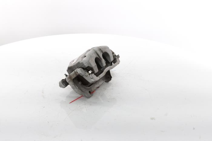 Front brake calliper, right from a Peugeot 3008 III e-3008 210 73 kWh 2024