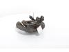 Knuckle, front right from a Peugeot 3008 III e-3008 210 73 kWh 2024