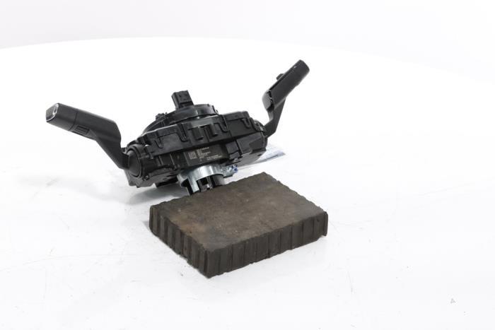 Steering column stalk from a Peugeot 3008 III e-3008 210 73 kWh 2024