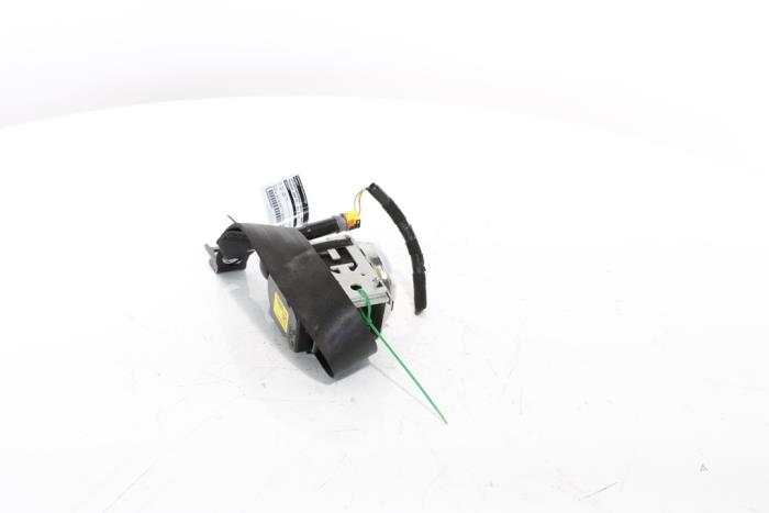 Rear seatbelt, right from a Peugeot 3008 III e-3008 210 73 kWh 2024