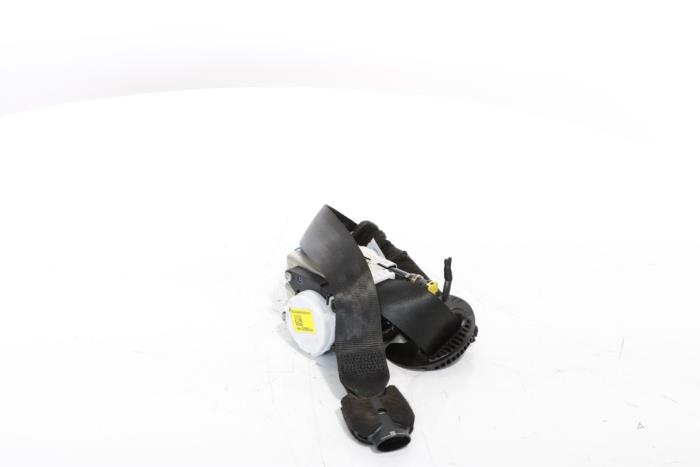 Front seatbelt, left from a Peugeot 3008 III e-3008 210 73 kWh 2024