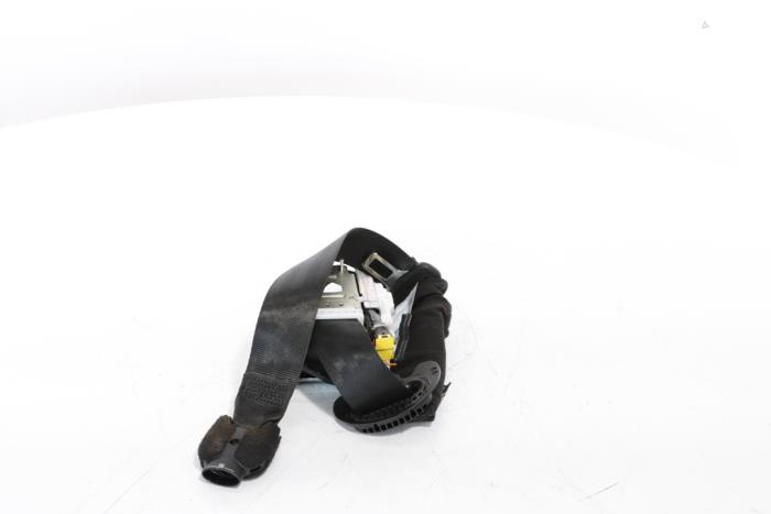Front seatbelt, left from a Peugeot 3008 III e-3008 210 73 kWh 2024