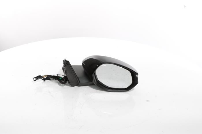 Wing mirror, right from a Peugeot 3008 III e-3008 210 73 kWh 2024