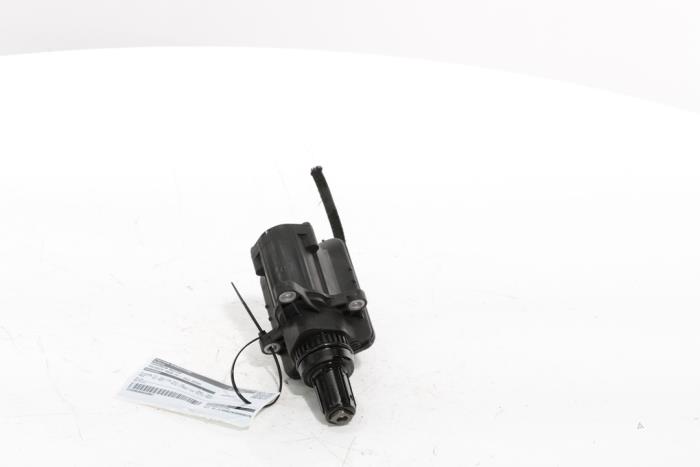 Parking brake motor from a Peugeot 3008 III e-3008 210 73 kWh 2024