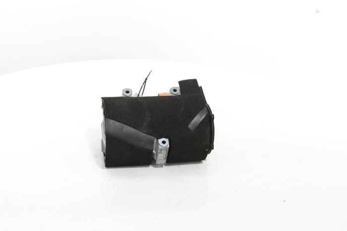 Air conditioning pump from a Peugeot 3008 III e-3008 210 73 kWh 2024