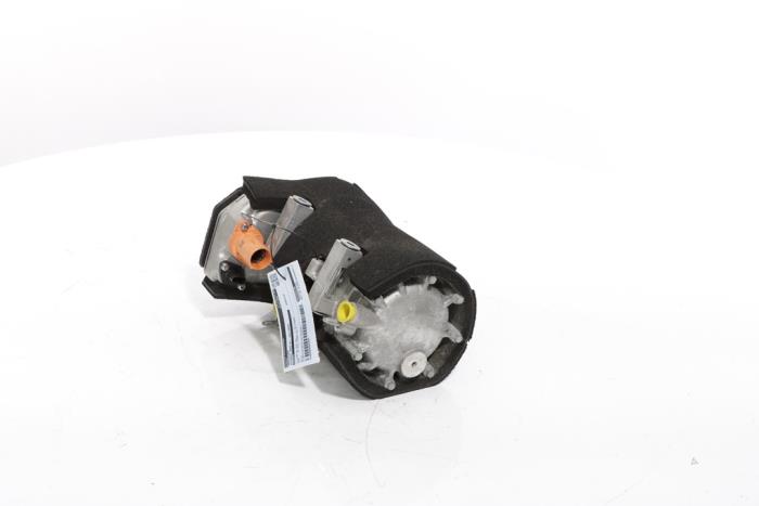 Air conditioning pump from a Peugeot 3008 III e-3008 210 73 kWh 2024
