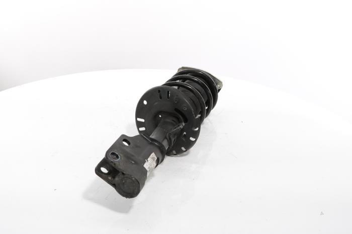 Front shock absorber rod, right from a Peugeot 3008 III e-3008 210 73 kWh 2024