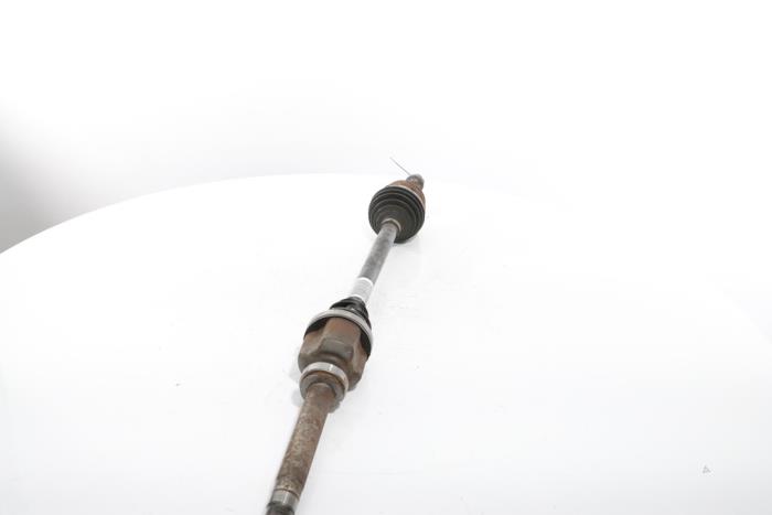 Front drive shaft, right from a Peugeot 3008 III e-3008 210 73 kWh 2024