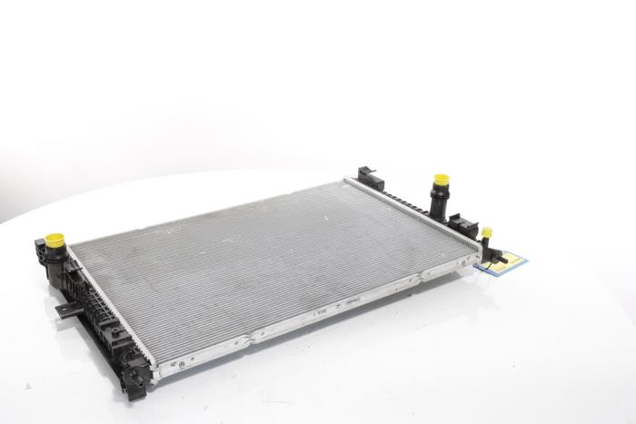 Radiator from a Peugeot 3008 III e-3008 210 73 kWh 2024