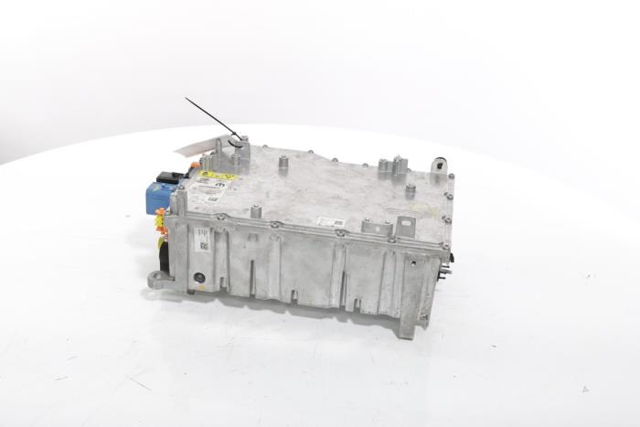 On-board charger from a Peugeot 3008 III e-3008 210 73 kWh 2024