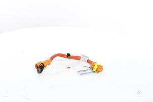 Używane Kabel wysokiego napiecia Peugeot 3008 III e-3008 210 73 kWh Cena € 102,85 Z VAT oferowane przez Snuverink Autodemontage