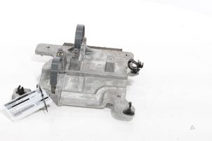 Used Support (miscellaneous) Peugeot 3008 III e-3008 210 73 kWh Price € 60,50 Inclusive VAT offered by Snuverink Autodemontage