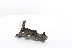 Ventildeckel van een Renault Captur II (RJB) 1.3 TCE 130 16V 2020