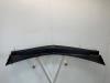Cowl top grille from a Peugeot 3008 III e-3008 210 73 kWh 2024
