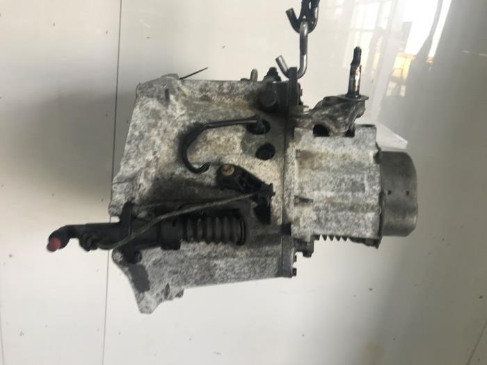 Usagé Boîte de vitesse Peugeot Partner (GC/GF/GG/GJ/GK) 1.6 HDI 90 16V Prix € 605,00 Prix TTC proposé par Snuverink Autodemontage