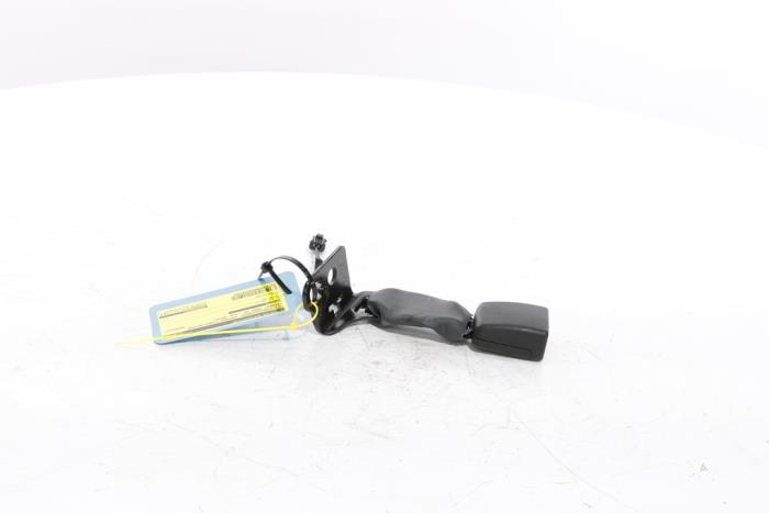 Rear seatbelt buckle, left from a Peugeot 3008 III e-3008 210 73 kWh 2024