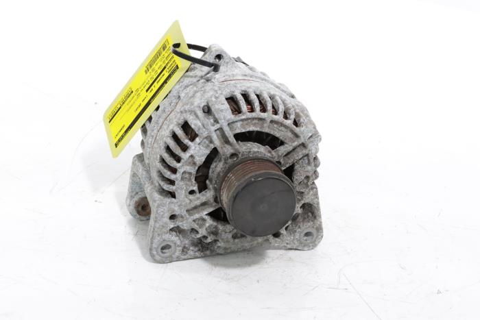 Begagnade Dynamo Renault Megane III Grandtour (KZ) 1.6 16V Pris € 50,00 Marginaltabell erbjuds av Snuverink Autodemontage