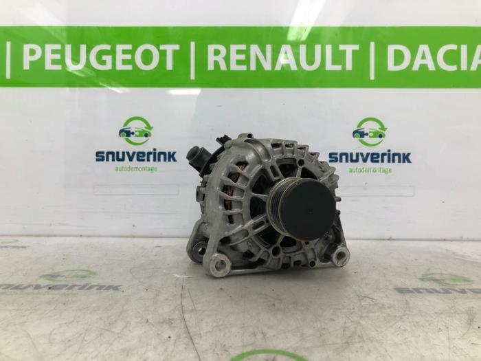 Dynamo van een Opel Mokka 1.2 Turbo 12V 2025