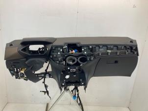 Begagnade Instrumentbräda DS Automobiles DS 3/Crossback (UC/UJ/UR) 1.2 12V PureTech 100 Pris € 925,00 Marginaltabell erbjuds av Snuverink Autodemontage