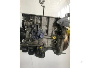 Używane Dolny blok silnika Opel Grandland (X) 1.2 Turbo 12V Cena € 400,00 Procedura marży oferowane przez Snuverink Autodemontage