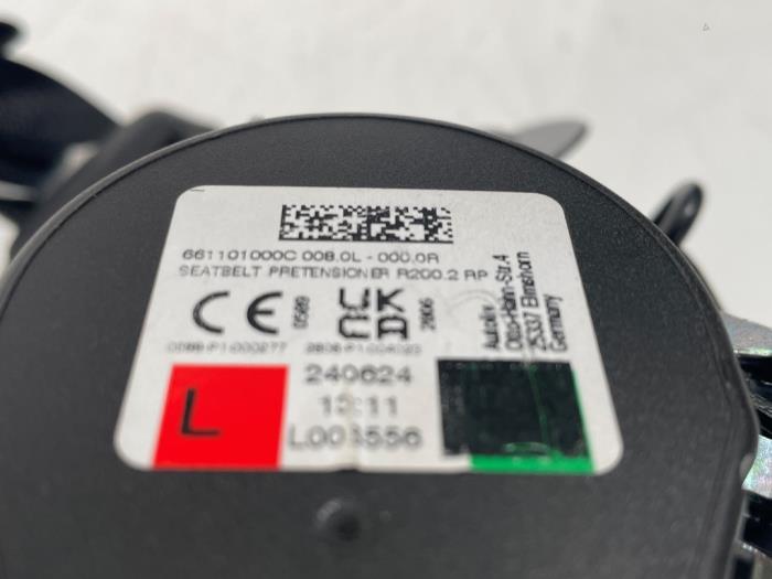 Främre säkerhetsbälte, vänster från en Renault Scenic E-Tech Electric (RCB) EV60 2024
