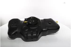 Begagnade AdBlue-tank Peugeot Boxer (U9) 2.2 BlueHDi 140 Pris € 907,50 Inklusive moms erbjuds av Snuverink Autodemontage