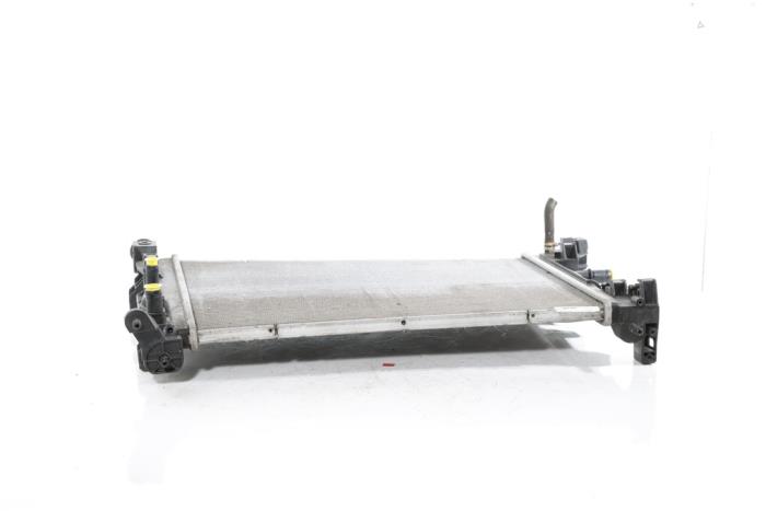 Usagé Radiateur Renault Kangoo Express (RFK) E-Tech 44 kWh Prix € 90,75 Prix TTC proposé par Snuverink Autodemontage