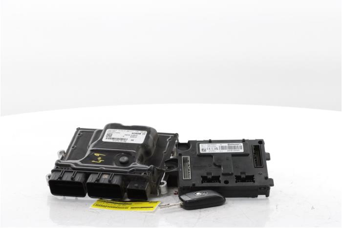 Engine management computer Renault Express, 2021 1.5 dCi 75, Delivery, Diesel, 1.461cc, 55kW (75pk), FWD, K9K872; K9KU8; K9K876, 2021-05, RJKFD0AA (Used)