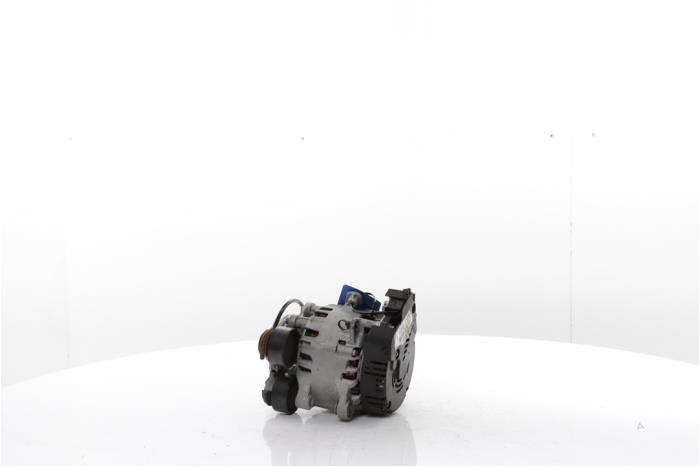 Dynamo van een Peugeot 508 (F3/FB/FH/FP) 1.6 16V Hybrid 225 2021