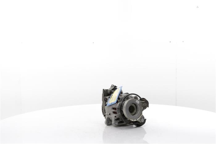 Dynamo van een Peugeot 508 (F3/FB/FH/FP) 1.6 16V Hybrid 225 2021