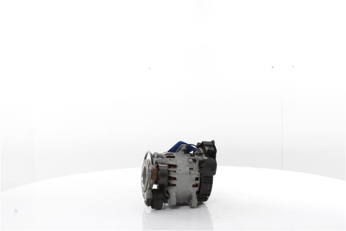 Dynamo van een Peugeot 508 (F3/FB/FH/FP) 1.6 16V Hybrid 225 2021