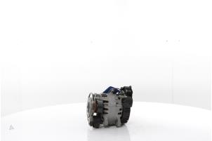 Dynamo van een Peugeot 508 (F3/FB/FH/FP) 1.6 16V Hybrid 225 2021