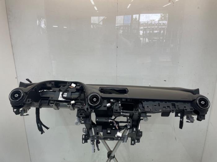 Używane Panel Mazda CX-3 (DJ/DK) 2.0 SkyActiv-G 121 Cena € 375,00 Procedura marży oferowane przez Snuverink Autodemontage