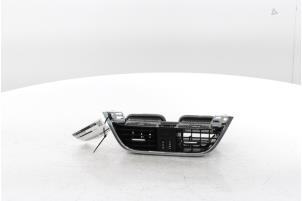 Used Dashboard vent Ford Puma 1.0 Ti-VCT EcoBoost mHEV 12V Price € 25,00 Margin scheme offered by Snuverink Autodemontage