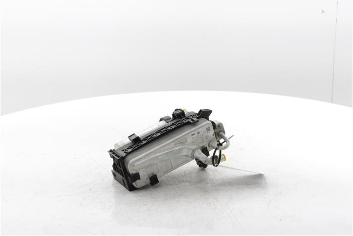 Klima Kondensor van een BMW 3 serie (G20) 330e 2.0 TwinPower Turbo 16V 2021