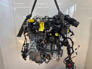 Begagnade Motor Renault Captur II (RJB) 1.3 Mild Hybrid 160 16V Pris € 3.932,50 Inklusive moms erbjuds av Snuverink Autodemontage