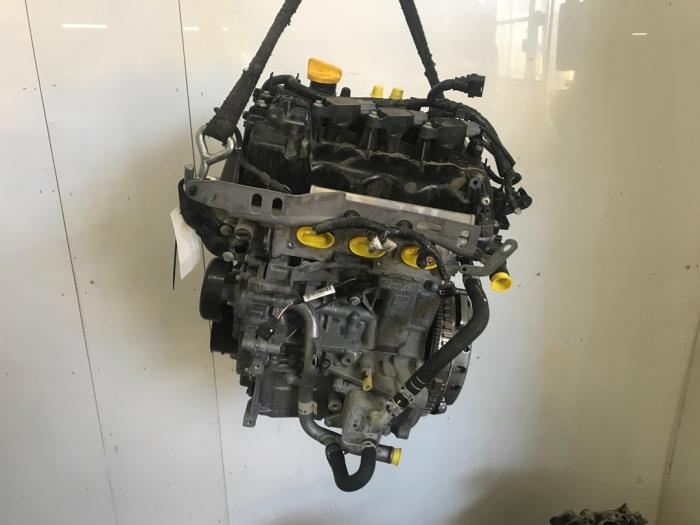 Engine from a Dacia Sandero III 1.0 SCe 65 12V 2024
