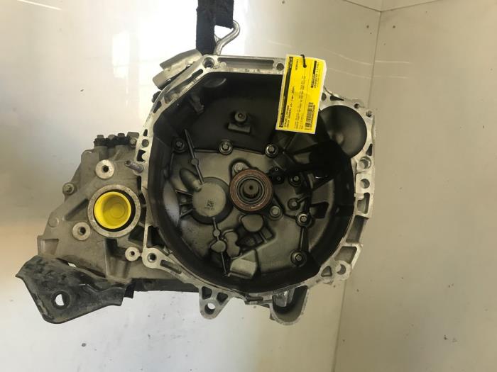 Usagé Boîte de vitesse Dacia Sandero III 1.0 SCe 65 12V Prix € 756,25 Prix TTC proposé par Snuverink Autodemontage
