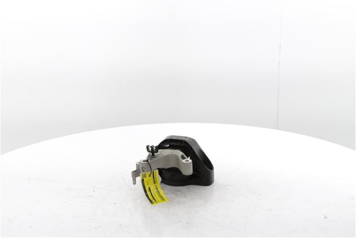 Used Engine mount Renault Megane IV Estate (RFBK) 1.2 Energy TCE 130 Price € 40,00 Margin scheme offered by Snuverink Autodemontage